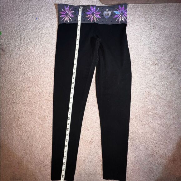 PINK Victoria’s Secret Yoga Leggings M Black Foldover Waistband Sequin Detail - Picture 3 of 4